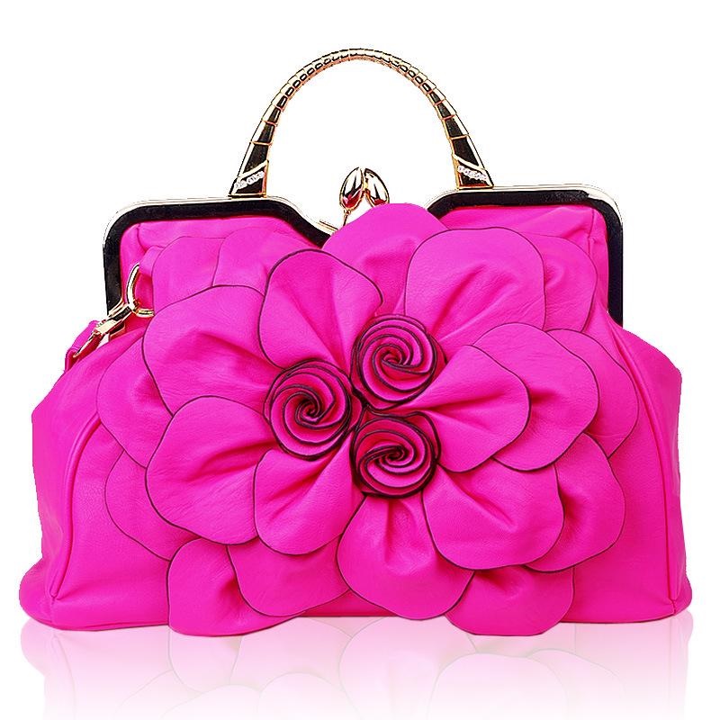 Lily's Pink Purse