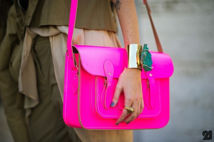 Lily's Pink Purse